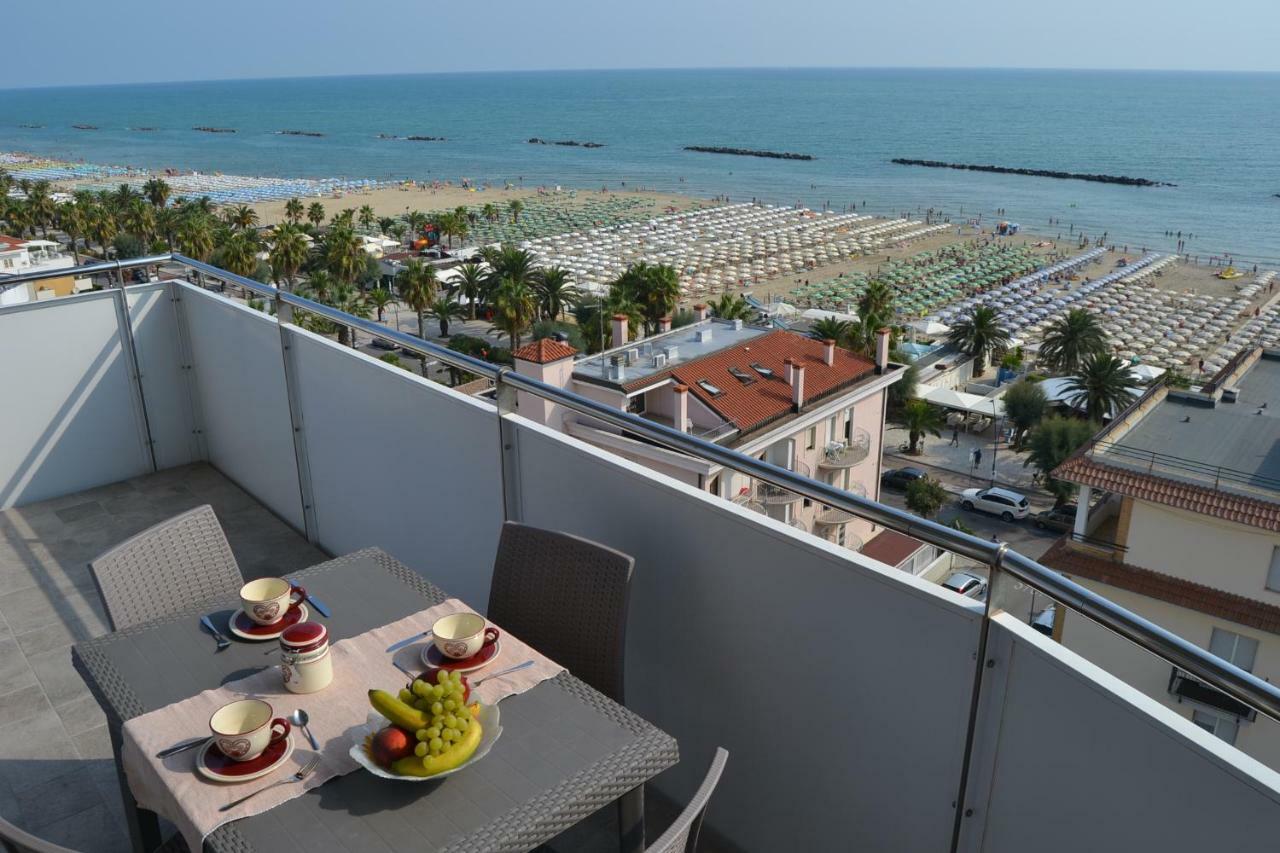 Fronte Mare Panoramico San Benedetto Appartement San Benedetto del Tronto Buitenkant foto